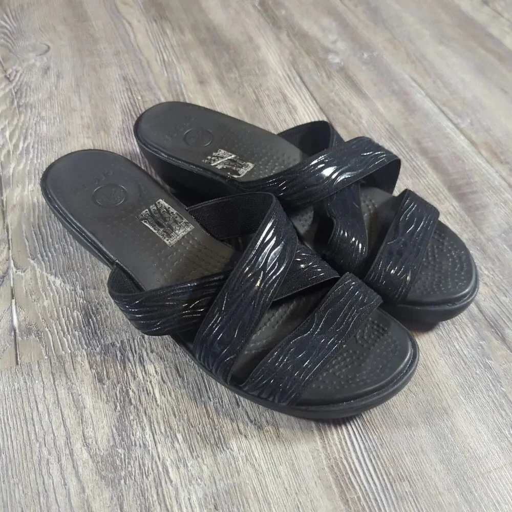 Crocs Sandals Women's Size 8 Molalla II Black Animal Print Criss Cross Wedge